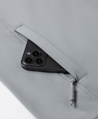 pockets with zipper